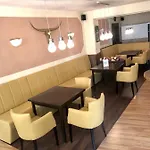 & Restaurant Arnoldusklause 3*