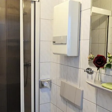 & Restaurant Arnoldusklause 3*