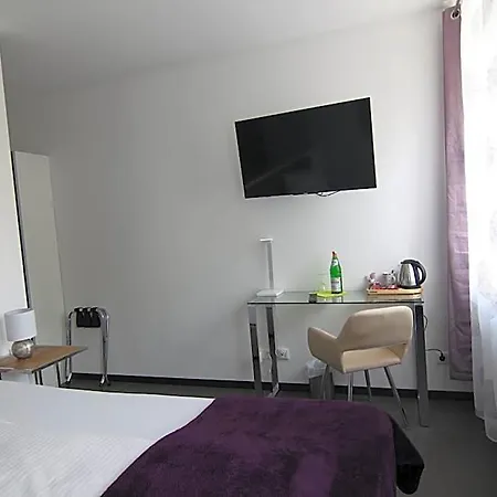 Hotel & Restaurant Arnoldusklause Düren - Eifel
