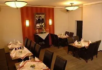 호텔 & Restaurant Arnoldusklause Düren - Eifel