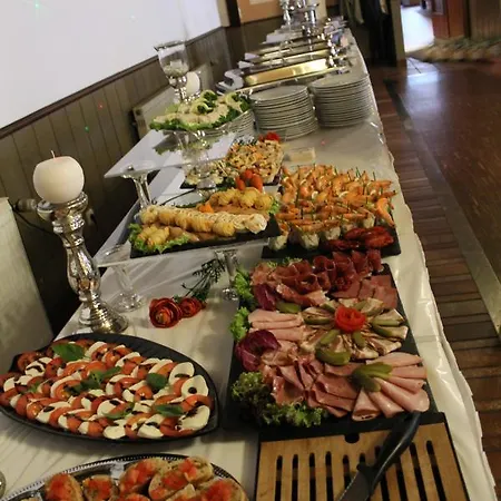 & Restaurant Arnoldusklause Hotel