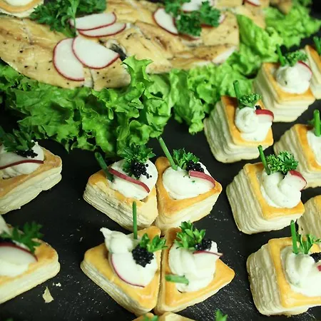 Hotell & Restaurant Arnoldusklause 3*