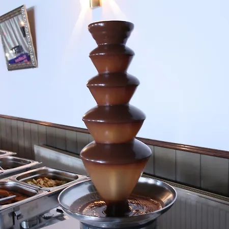 & Restaurant Arnoldusklause Duren