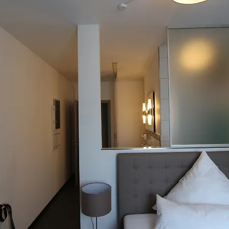 Otel & Restaurant Arnoldusklause 3*