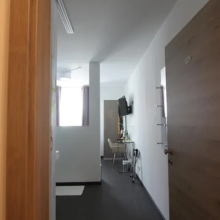 & Restaurant Arnoldusklause ホテル 3*