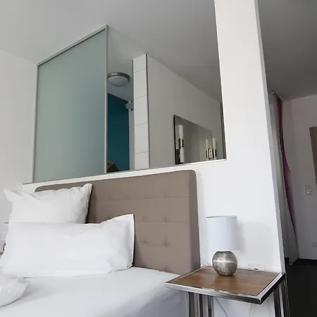 & Restaurant Arnoldusklause Otel 3*