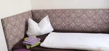 & Restaurant Arnoldusklause