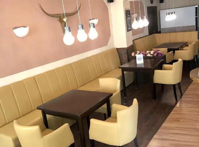 & Restaurant Arnoldusklause 3*