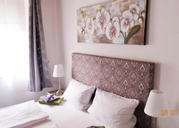 Otel & Restaurant Arnoldusklause Düren - Eifel