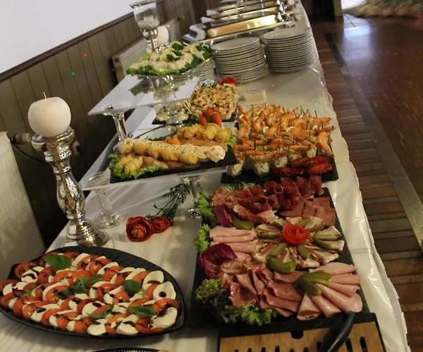 & Restaurant Arnoldusklause Otel