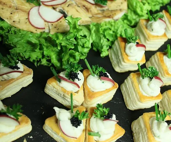 מלון & Restaurant Arnoldusklause 3*