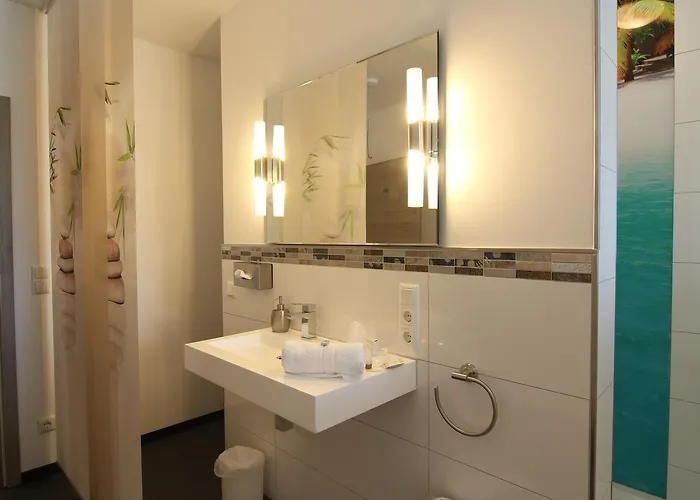 & Restaurant Arnoldusklause 3* Düren - Eifel