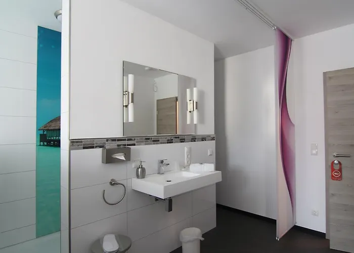 & Restaurant Arnoldusklause מלון Düren - Eifel