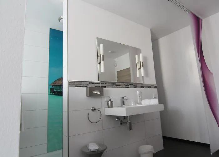 מלון & Restaurant Arnoldusklause