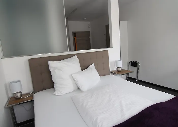 & Restaurant Arnoldusklause Otel Düren - Eifel