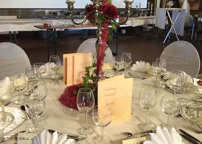 & Restaurant Arnoldusklause מלון Düren - Eifel